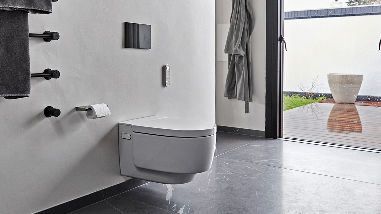 Geberit AquaClean -pesevä wc-istuin Geberit AquaClean -pesevä wc-istuin
