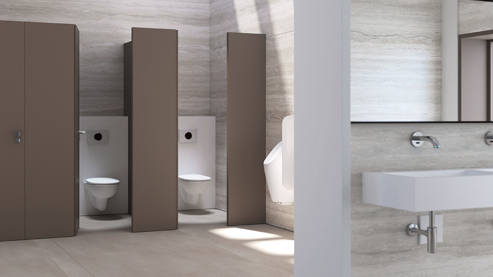 Julkinen WC, jossa on Geberit-huuhtelusäiliöt, -huuhtelupainikkeet ja -urinaalit Julkinen WC, jossa on Geberit-huuhtelusäiliöt, -huuhtelupainikkeet ja -urinaalit