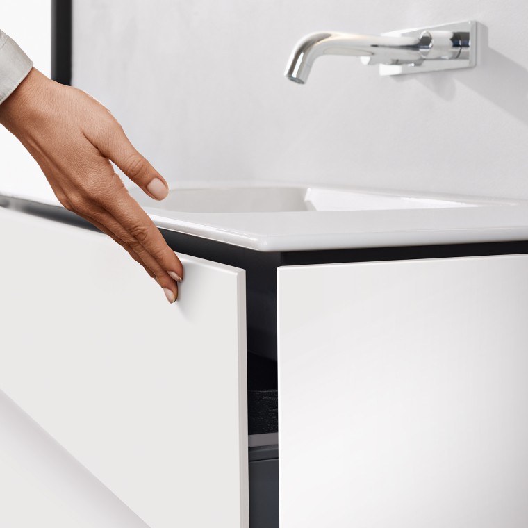 Push open -mekanismi