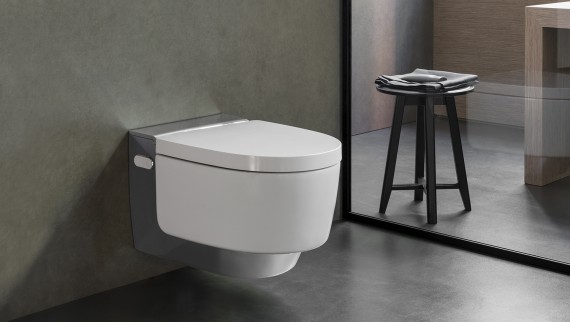 Geberit AquaClean Mera soveltuu harmonisesti kylpyhuoneeseen muotoilunsa ansiosta.