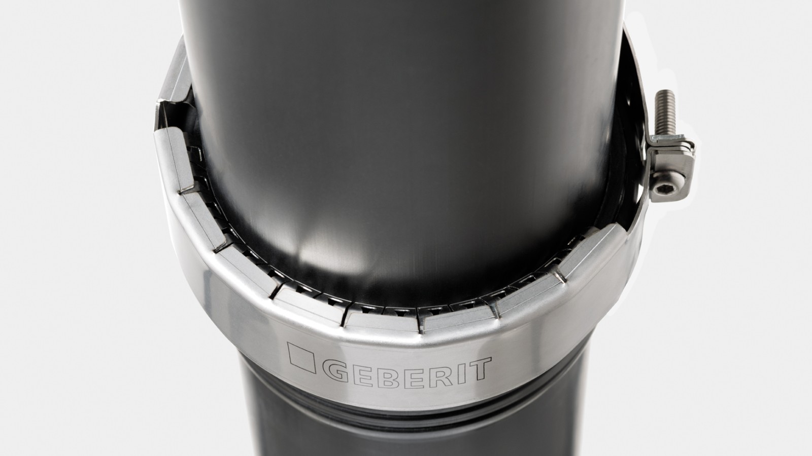 Geberit-muhvilukko Silent-PP -sadevesiputkille