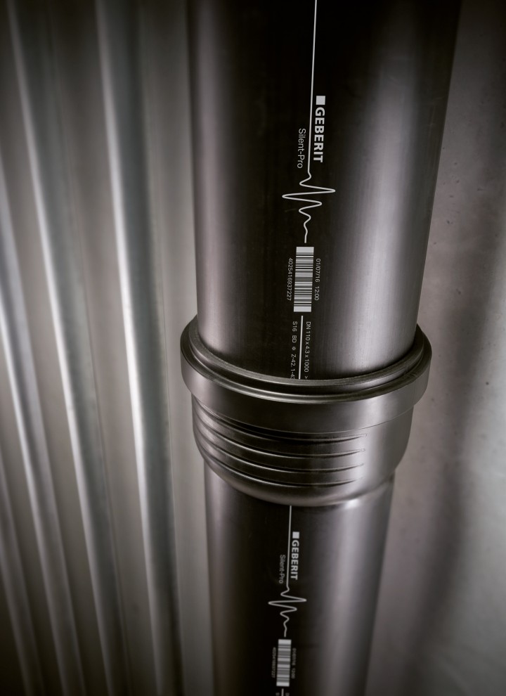 Geberit Silent-Pro – erittäin hyvin ääntä eristävä viemäröintijärjestelmä, jolla on suuri ominaispaino.