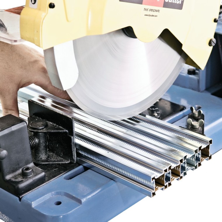 Geberit GIS -profiilien helppo katkaisu Geberit GIS -profiilien helppo katkaisu