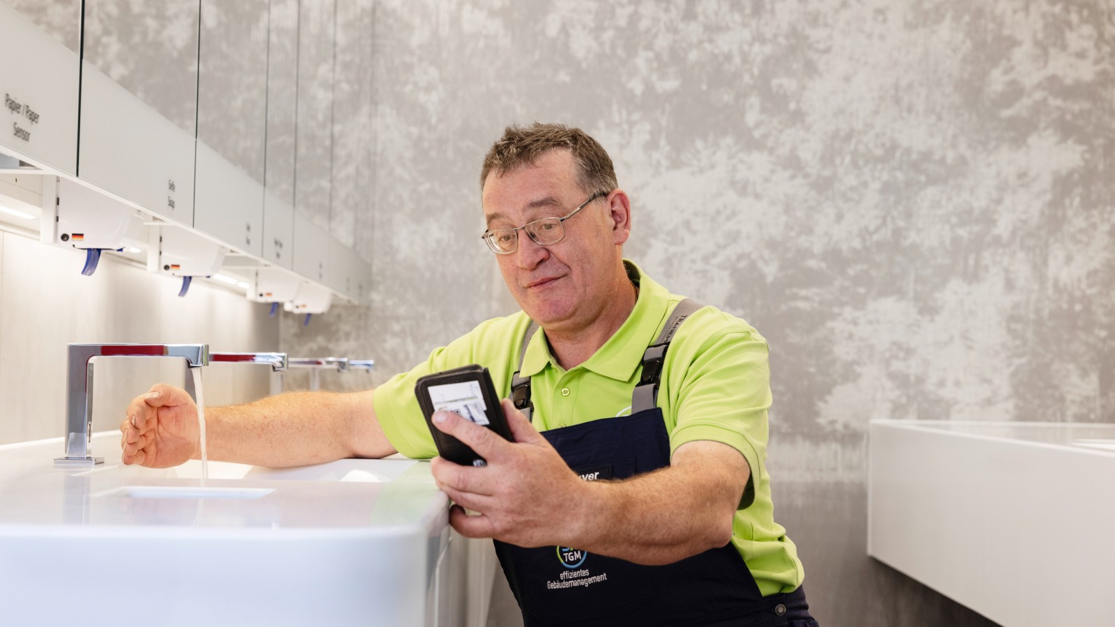 Suora operointi Bluetoothin kautta Suora operointi Bluetoothin kautta