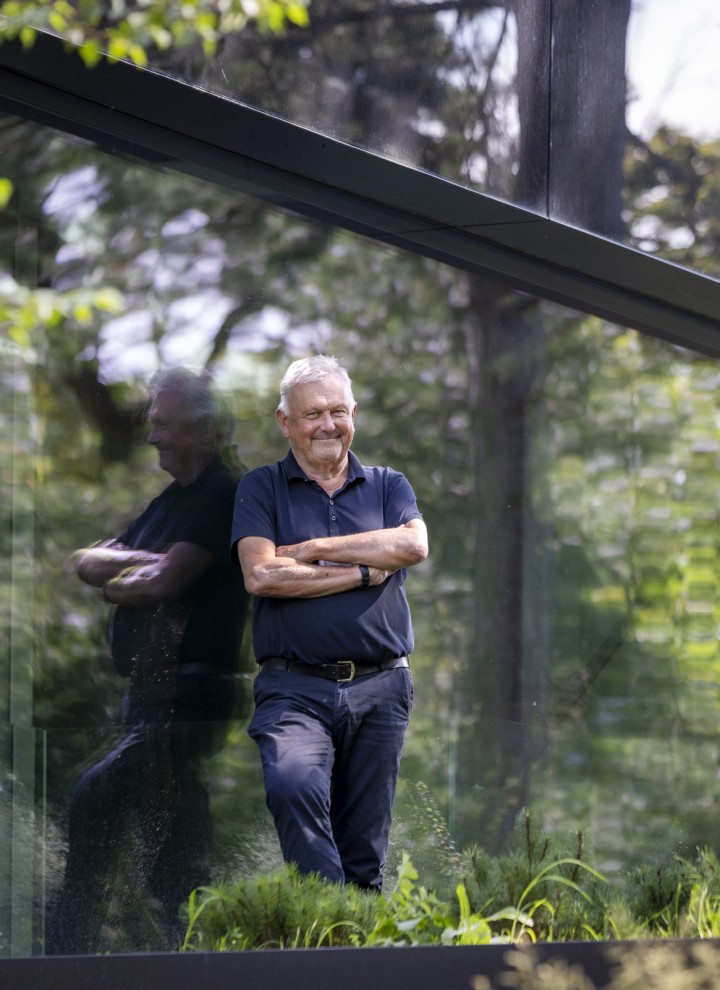 Arkkitehti Jan Pesman on erikoistunut modullaarisiin ratkaisuihin (© Lucas van der Wee) Arkkitehti Jan Pesman on erikoistunut modullaarisiin ratkaisuihin (© Lucas van der Wee)