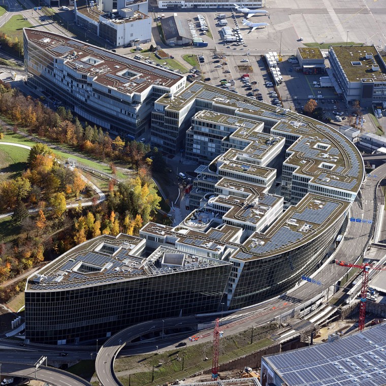 The Circle Zürichissä lintuperspektiivistä (© Flughafen Zürich AG) The Circle Zürichissä lintuperspektiivistä (© Flughafen Zürich AG)