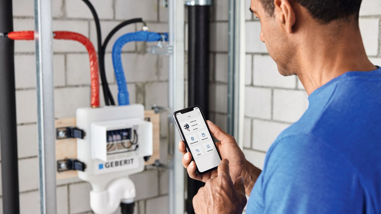Geberit HS50 -hygieniahuuhtelulaitteen käyttö Geberit Control -sovelluksen kautta. Geberit HS50 -hygieniahuuhtelulaitteen käyttö Geberit Control -sovelluksen kautta.