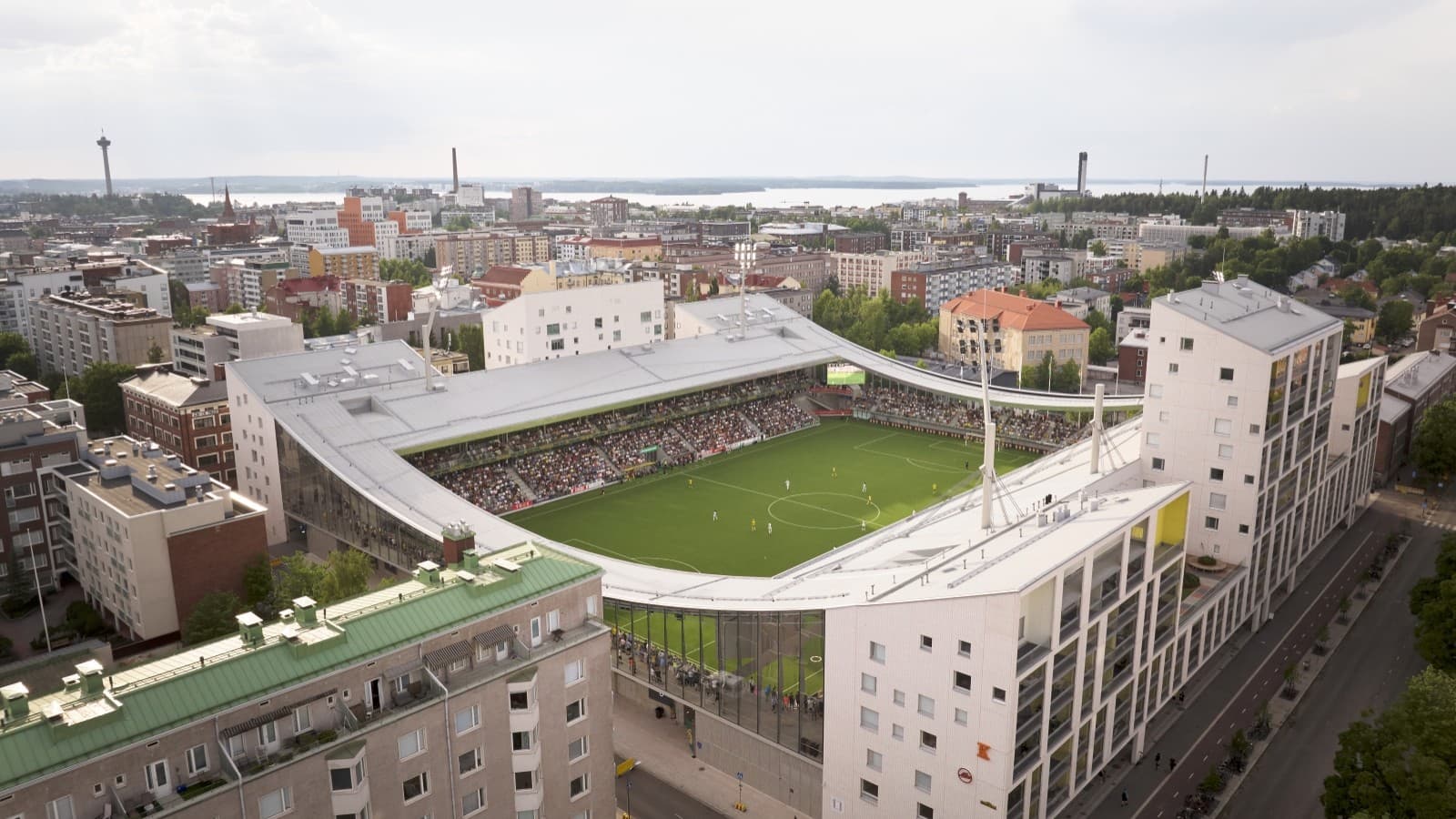 Tammelan stadion Tampereella (© Tuomas Uusheimo) Tammelan stadion Tampereella (© Tuomas Uusheimo)