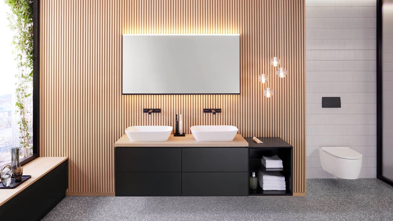 Large mirror with top light Large mirror with top light