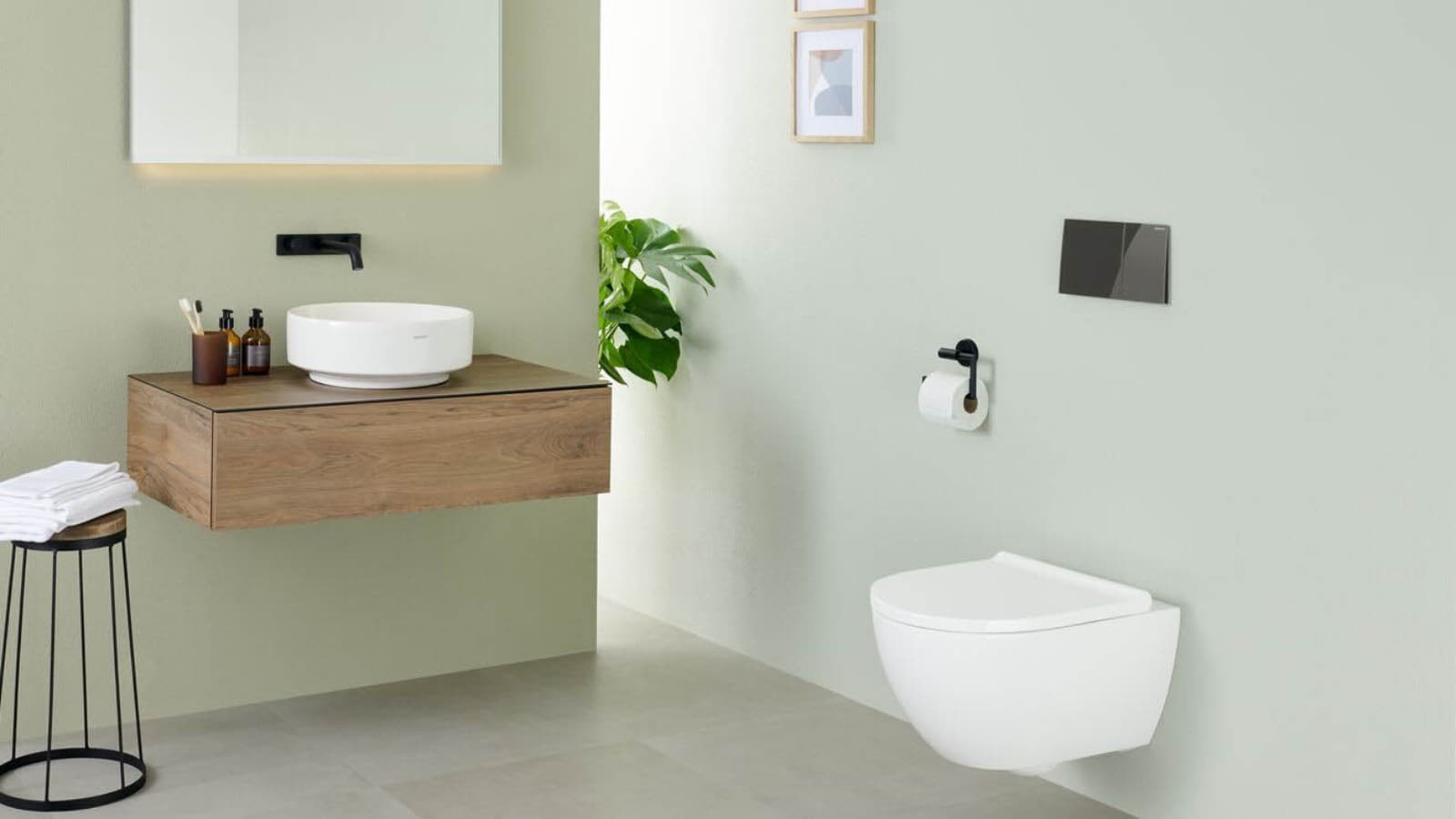 Pieni kylpyhuone - seinälle asennettavat ratkaisut Pieni kylpyhuone - seinälle asennettavat ratkaisut