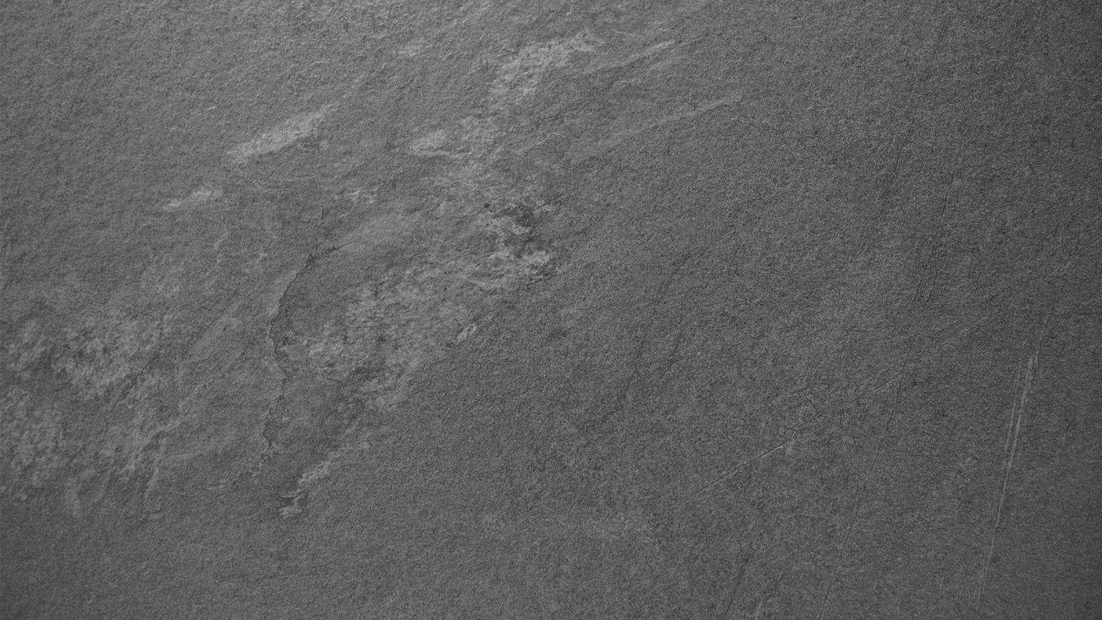 Kivitavara: Monolith etuosa liuskekuvio Kivitavara: Monolith etuosa liuskekuvio