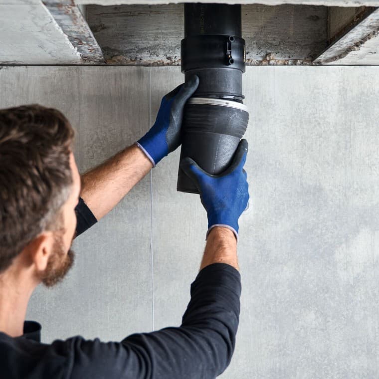 Geberit Silent-db20 Offset -yhteen asennus Geberit Silent-db20 Offset -yhteen asennus