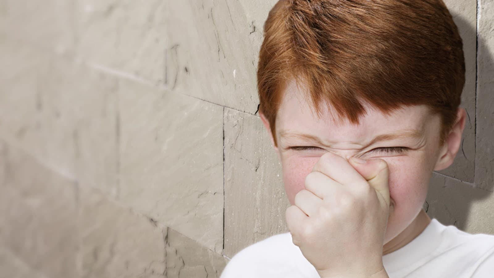 Pahojen hajujen muodostumista voi estää kylpyhuoneessa Pahojen hajujen muodostumista voi estää kylpyhuoneessa
