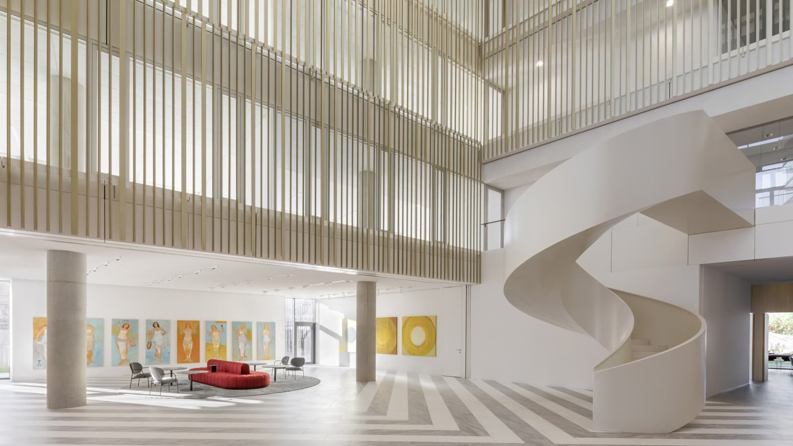 Keskusatrium (© Ana Skobe) Keskusatrium (© Ana Skobe)