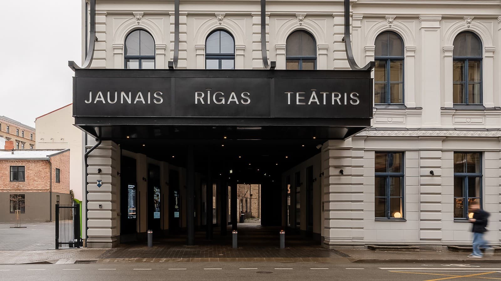 Kunnioitettu Uusi Riian teatteri uudessa loistossaan (© Jānis Salmanis) Kunnioitettu Uusi Riian teatteri uudessa loistossaan (© Jānis Salmanis)