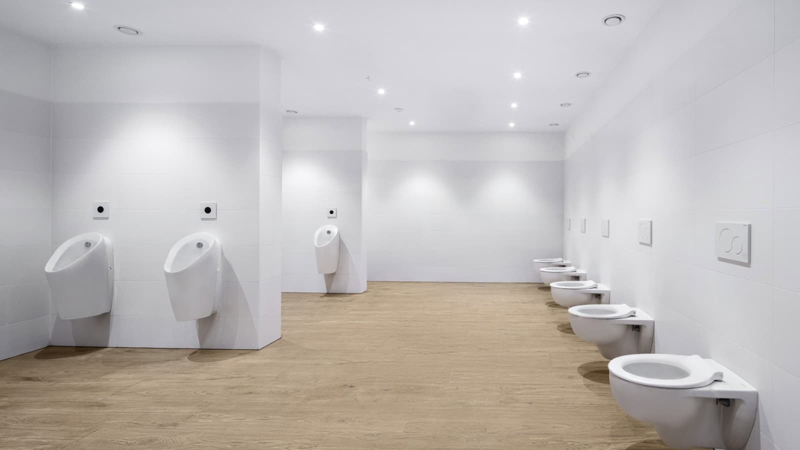 SCR Altach Business Clubin moderneissa saniteettitiloissa hyödynnetään Geberitin laadukkaita ratkaisuja. SCR Altach Business Clubin moderneissa saniteettitiloissa hyödynnetään Geberitin laadukkaita ratkaisuja.