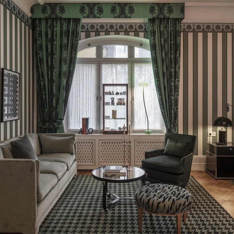 Hotellihuone Tukholman Grand Hôtelissa (© Andy Liffner) Hotellihuone Tukholman Grand Hôtelissa (© Andy Liffner)