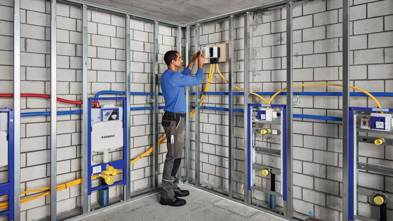 Asennus- ja huuhtelujärjestelmät Asennus- ja huuhtelujärjestelmät