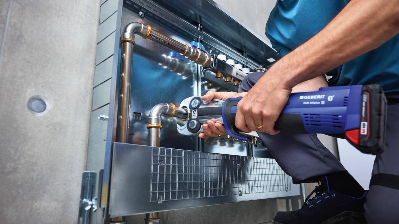 Geberit Mapress Therm suljetuille lämmitys- ja jäähdytyspiireille Geberit Mapress Therm suljetuille lämmitys- ja jäähdytyspiireille